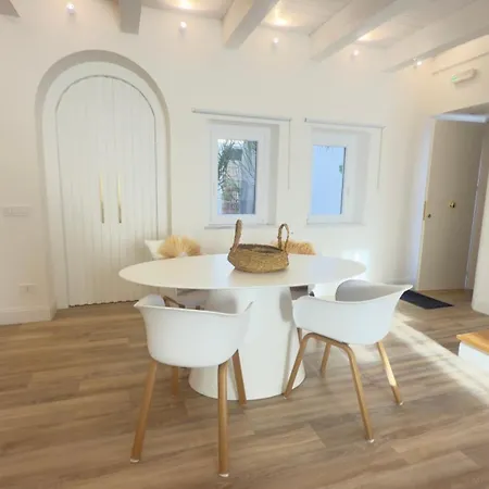 Holiday home Dimora Blanca *