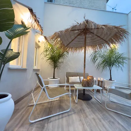 Dimora Blanca 度假居 *